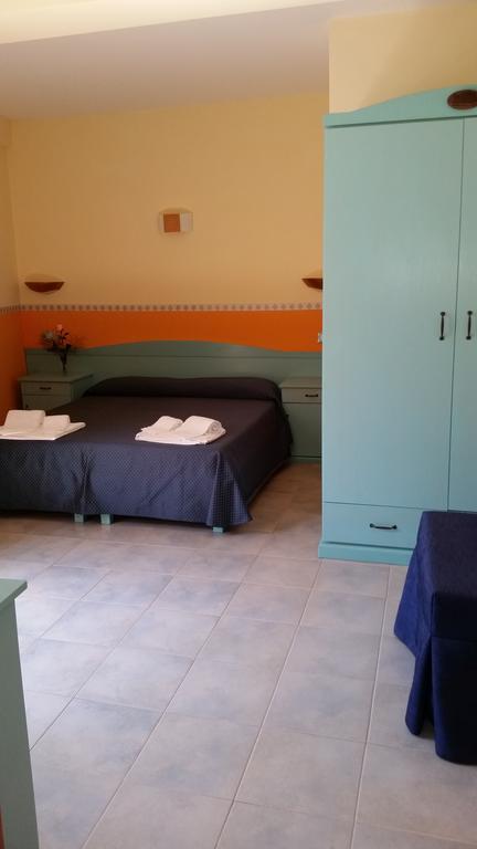 SantʼAnna Arresi Hotel Costa Antiga المظهر الخارجي الصورة