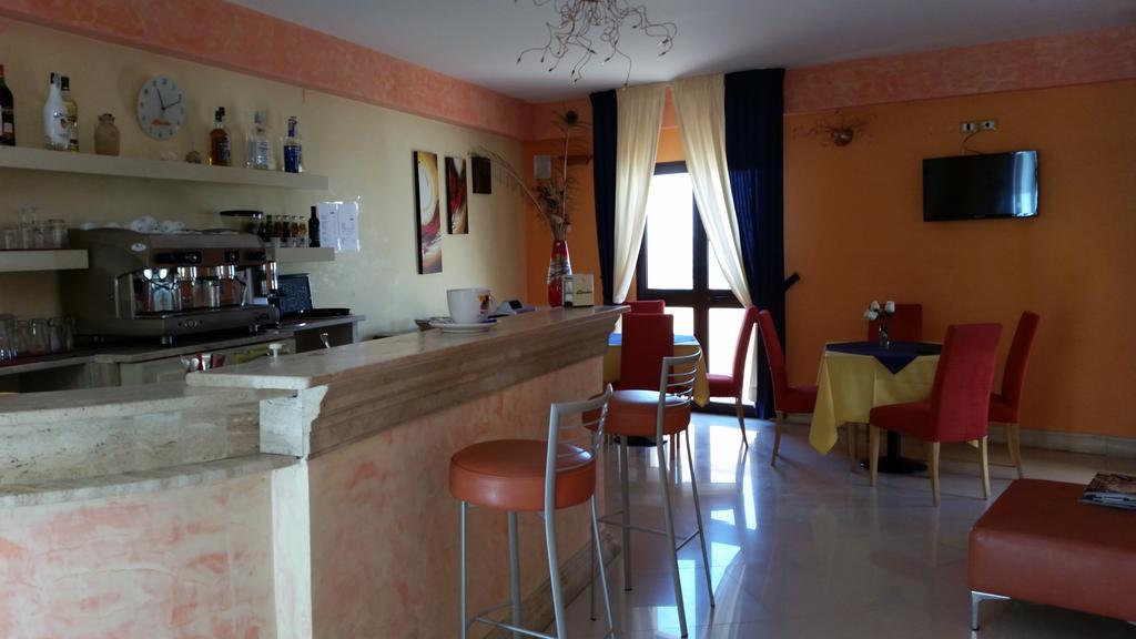 SantʼAnna Arresi Hotel Costa Antiga المظهر الخارجي الصورة